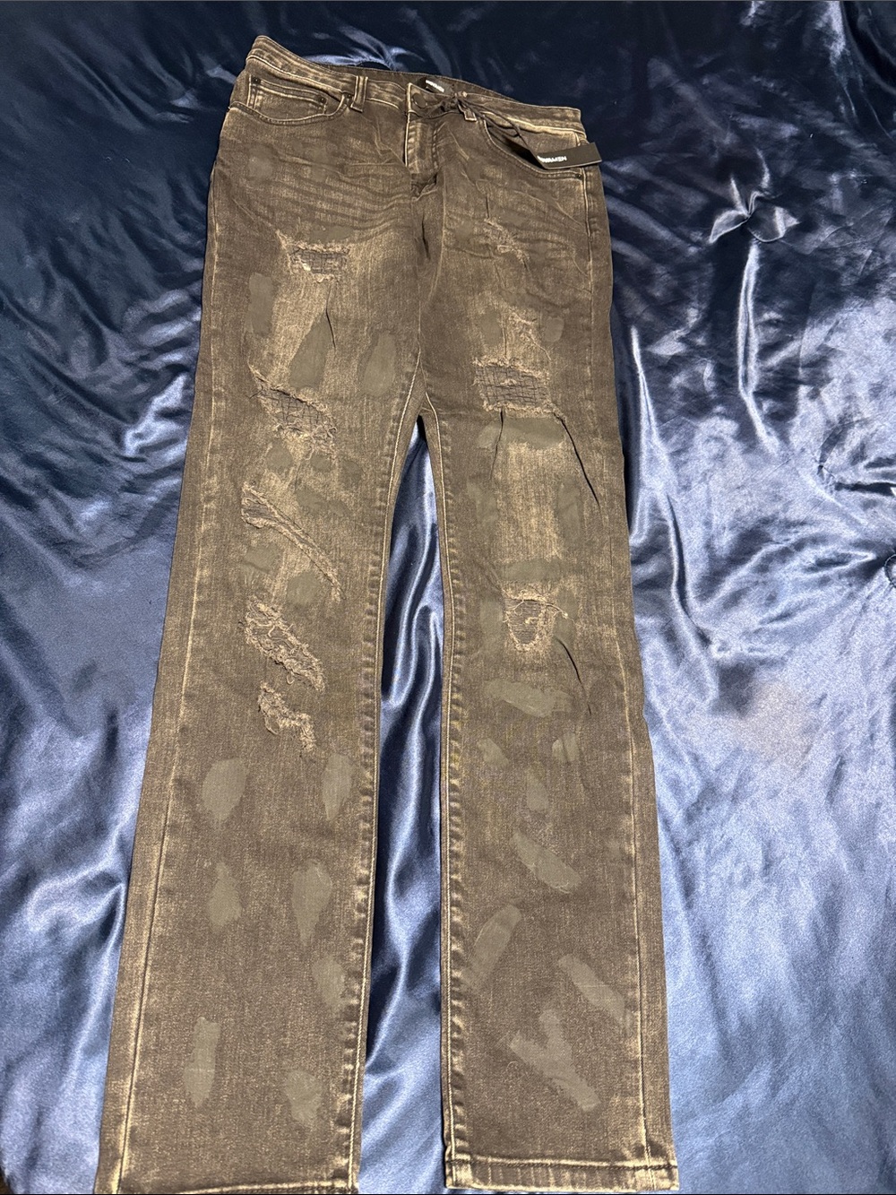 Fashion Nova Men's Distressed Gray-Black Slim Straight Jeans